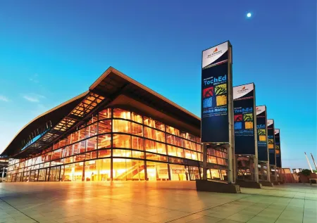 Bayside Hotel 116 West Street Отели рядом с достопримечательностью «Moses Mabhida Stadium»