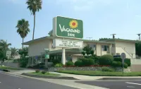 GuestPlace Inn & Suites