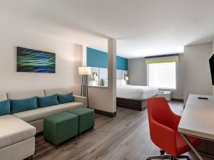 Comfort Suites Colorado Springs East -Medical Center Area
