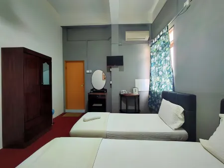Rz Gold Hotel