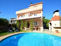Three Apartment Complex with Pool