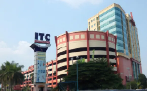 โรงแรมอมาริส เซอแนน โรงแรมใกล้Stasiun Pasar Senen