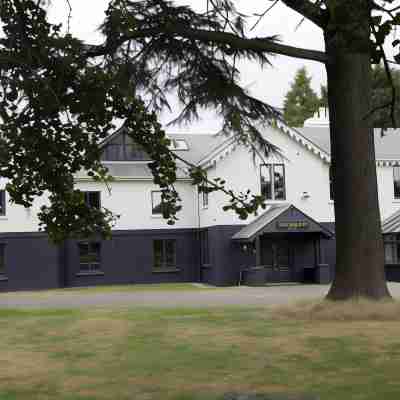 The Charlton Boutique Hotel Hotel Exterior