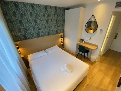 Oskar Hotel Các khách sạn ở Bonne