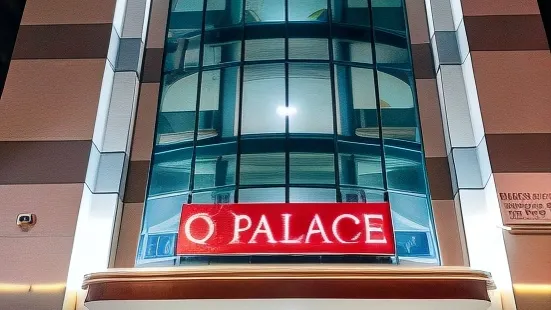 Q Palace