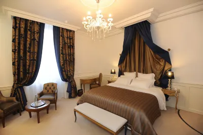 Hôtel Victor Hugo Hotels in Pontorson