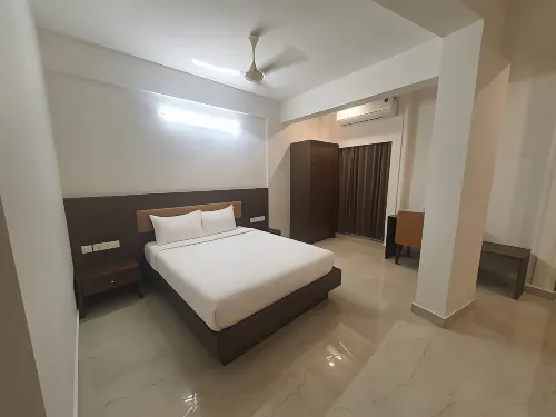 Hotel Metro Tower