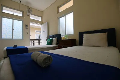 Homestay Helinium Hotels near MJT MOTOR