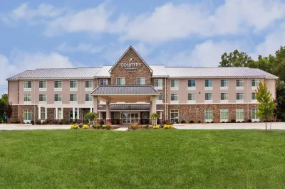 Comfort Inn & Suites Hotels in Sugar Creek Township