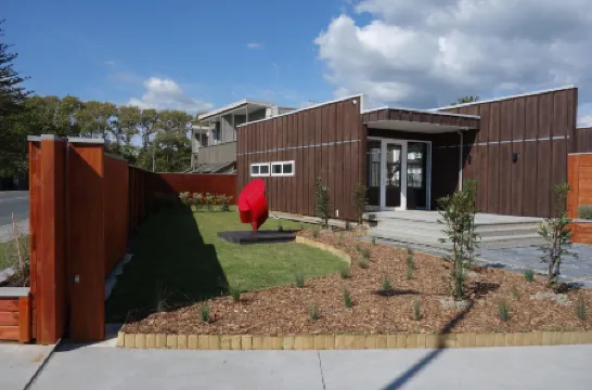 Parakai Springs Lodge