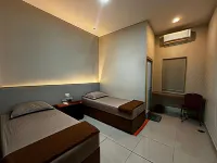 Grands Orchid Hotel Hotels in Лахат