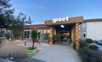 Greet Hotel Marseille Provence Aéroport