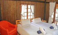 Camelthorn Kalahari Lodge