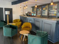 Hotel Restaurant Saint-Benoit Hotels in Gueugnon