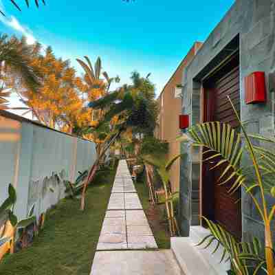 Taj Maza Sunset Villas Hotel Exterior