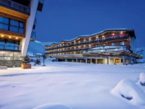 グダウリ ヒルズ アパートホテル グダウリのホテル