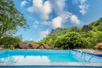 Catba Papillon Garden Bungalow & Resort - pemandangan pegunungan