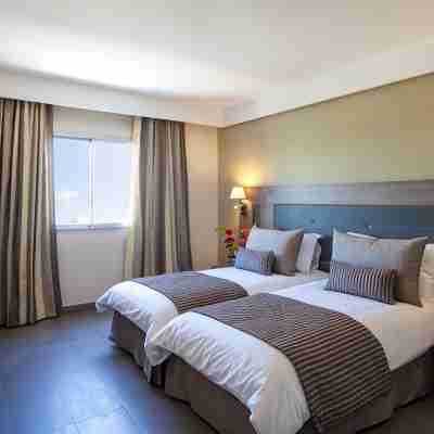 Sky Casa Airport Rooms