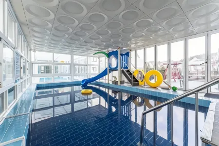 Daebudo the Sketch Pension Отели рядом с достопримечательностью «365 대부도 캠핑시티»