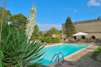Domaine de la Courbe Hôtel & Spa - parking