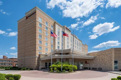 Macon Marriott City Center Hotel berhampiran Central Georgia Technical College