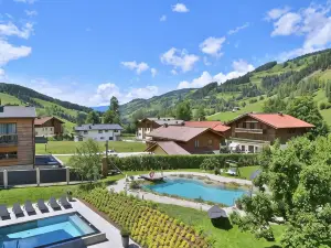 The Matthew - Copper Lodge