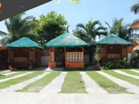 Maxvir Inn Beach Resort Hotels near Oslob Cemetery