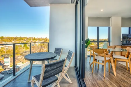 Inspire Boutique Apartments Отели рядом с достопримечательностью «St Luke's Anglican Church»