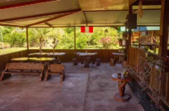 Quirquincho House Hotels in Tambopata