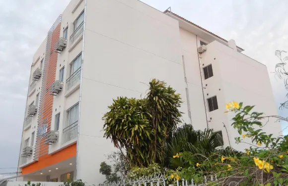 聖塔克魯茲高級套房公寓酒店