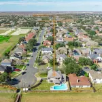 Inviting Pool and Game Room Oasis - Stunning Family Retreat