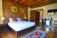 Kisa Villa Отели в г. 