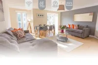 Weekly & Monthly Stays Available, Leisure & Business, 2 Bedrooms, Near Jr Hospital, Oxford