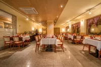 Hotel Corvus Aqua Hotels in Oroshaza