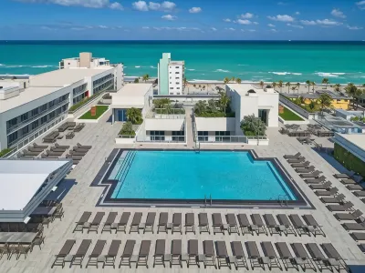 Costa Hollywood Beach Resort Отели рядом с достопримечательностью «High Powered Graphics Web Design SEO Hollywood Broward Florida»