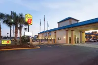Super 8 by Wyndham Hammond Hotels in Hammond