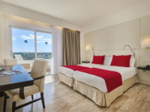 Grupotel Taurus Park Hotels in Ses Cadenes
