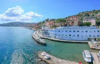 Hotel la Caletta