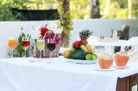 Alesara Guest House فنادق في Thoddoo