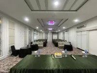Soeltan Luxe Hotel Hotels in East Tanjung Karang