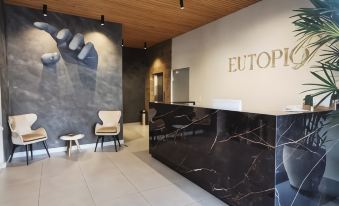 Eutopiq Hotel