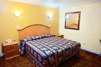 Satellite Motel, Los Angeles - LAX Hotels near Dr. Martin Luther King Jr. Shopping Center