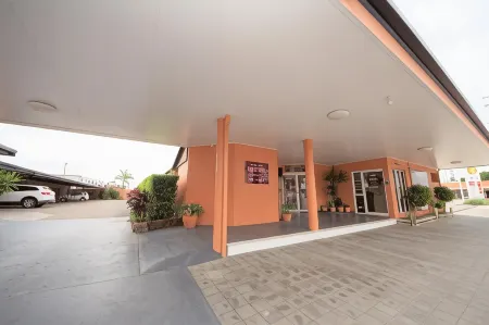 Parkside Motel Ayr Отели в г. Эр