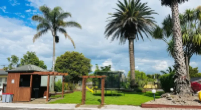 18th Avenue Thermal Motel