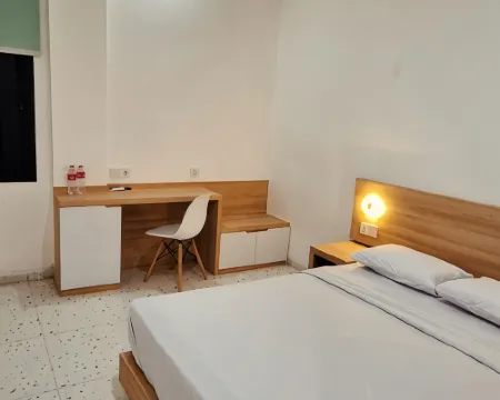 Max Coliving Hoteles en Lahat