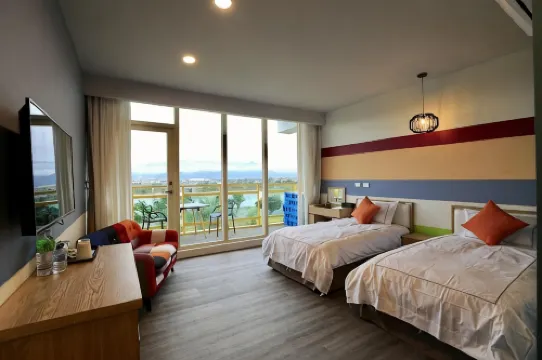 The Riverview Retreats