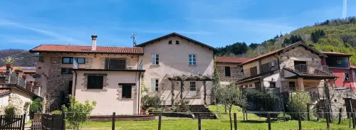 VILLAROSA SPICCIANO Exclusive Villa with pool Hotels in Fivizzano