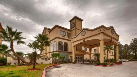 Best Western Plus New Caney Inn  Suites