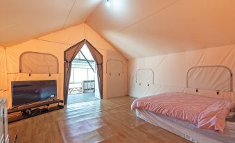 Taean Hakam Four First Caravan Glamping