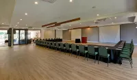 Seasons Golf, Leisure, Spa - 4-Star